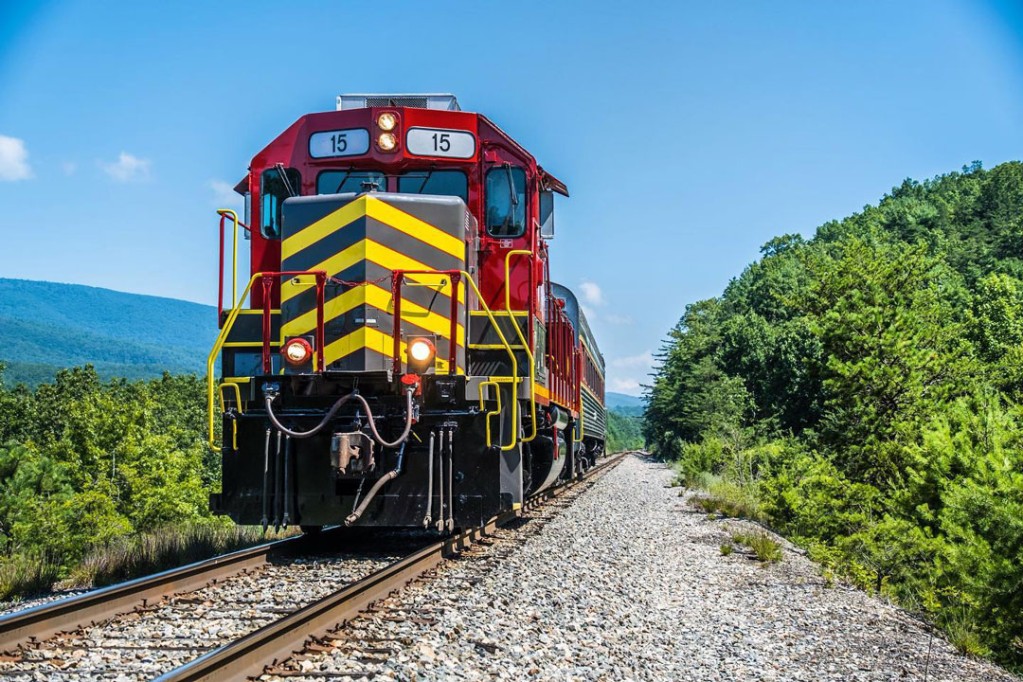 Fall on the VA Scenic Railway 2024
