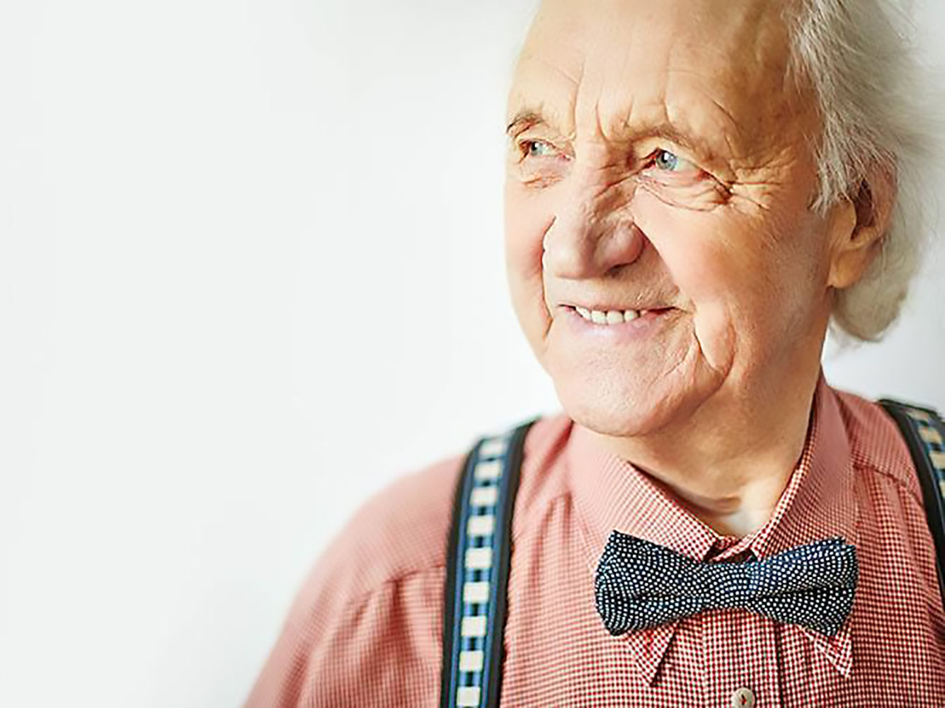 Staying Home VS Moving to Senior Living Facility