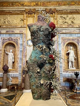 Art with Olga - Damien Hirst