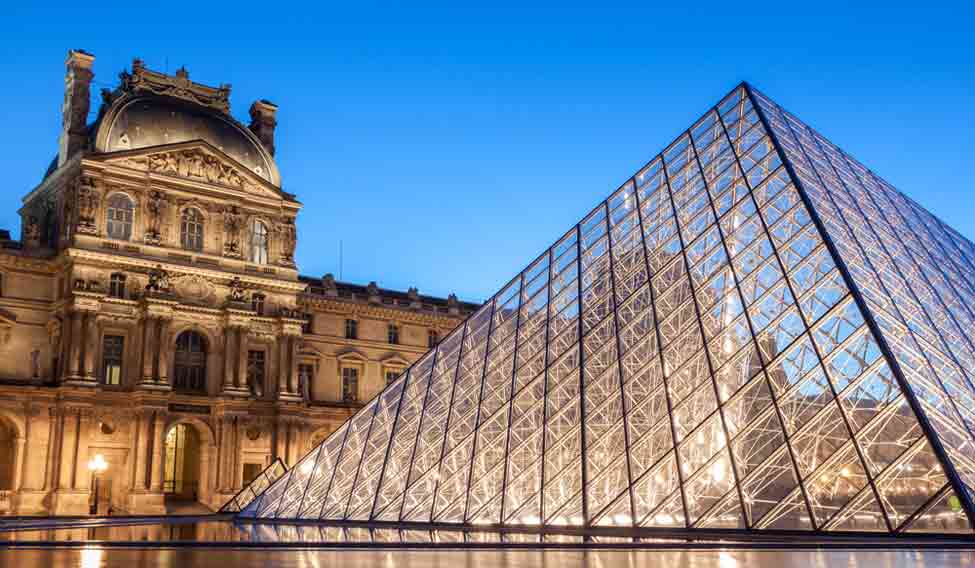 Tour the Louvre